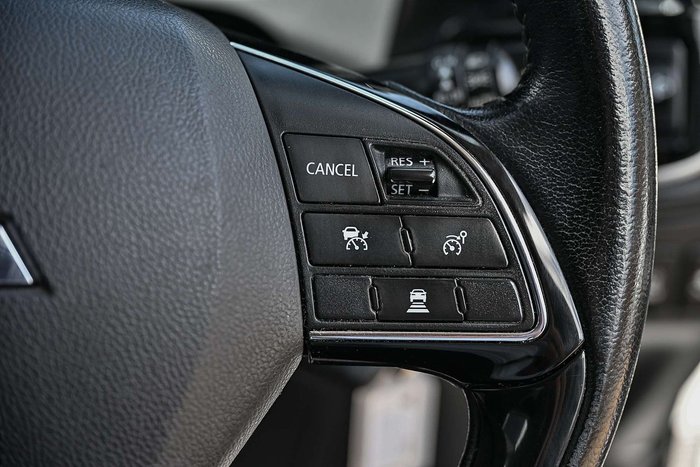 2021 Mitsubishi Outlander ES