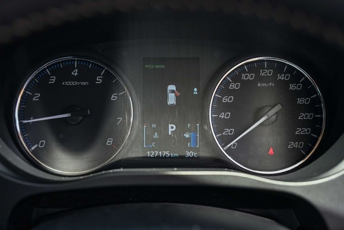 2021 Mitsubishi Outlander ES