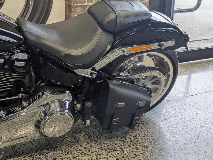 2022 Harley-Davidson Fat Boy 114 (FLFBS) Softail Black