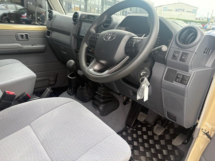 2025 Toyota Landcruiser GXL