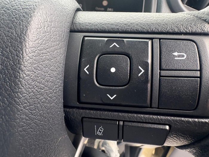 2025 Toyota Landcruiser GXL