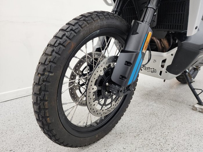 2025 CFMOTO 2025 Cf Moto 800CC 800MT-X Zephyr Blue