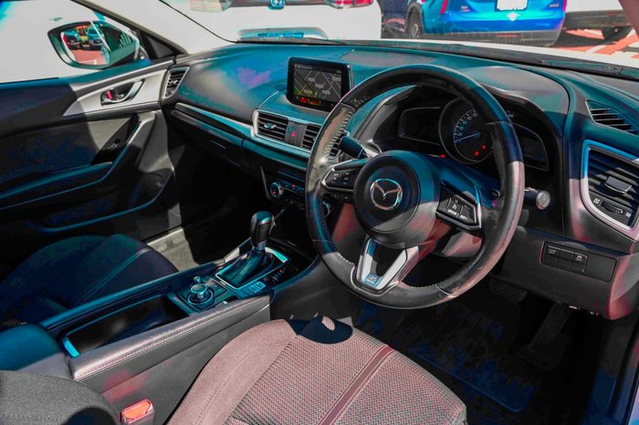 2018 Mazda 3 Maxx Sport