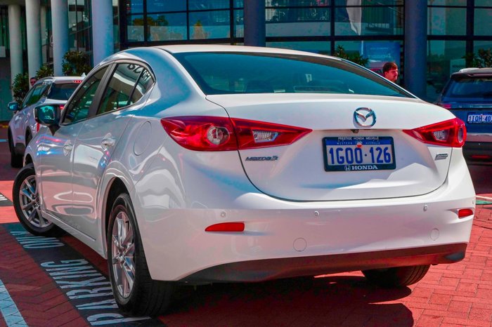 2018 Mazda 3 Maxx Sport