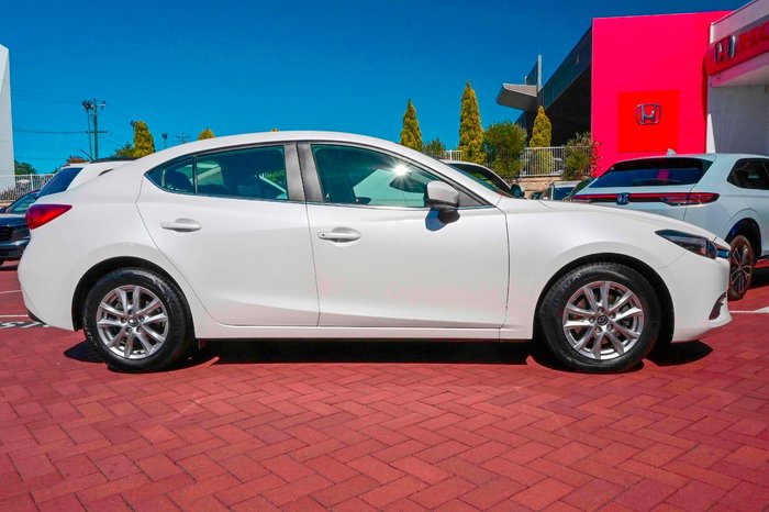2018 Mazda 3 Maxx Sport