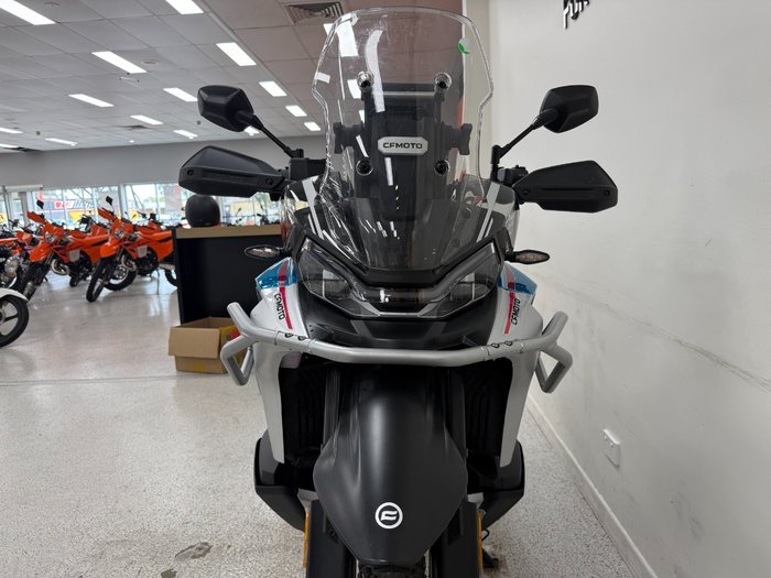2025 CFMOTO 2025 Cf Moto 800CC 800MT-X Zephyr Blue