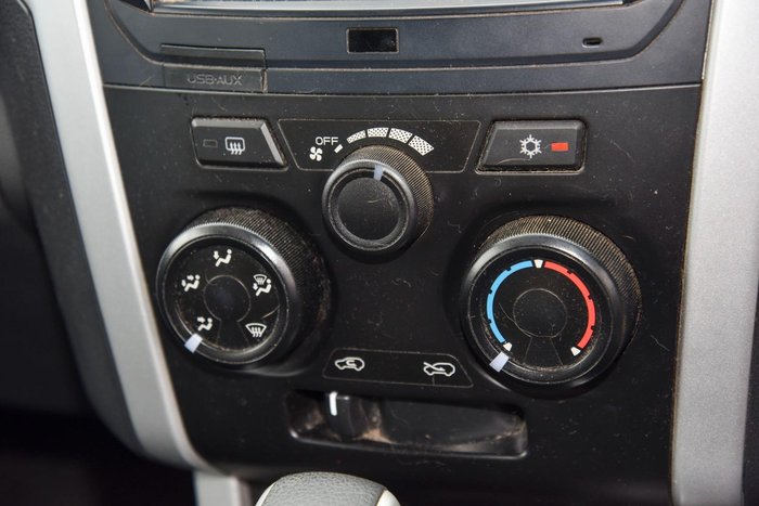 2019 Isuzu MU-X LS-M