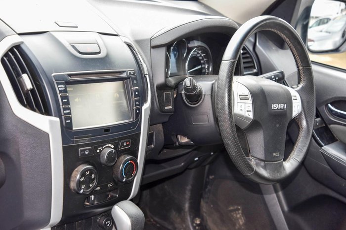 2019 Isuzu MU-X LS-M