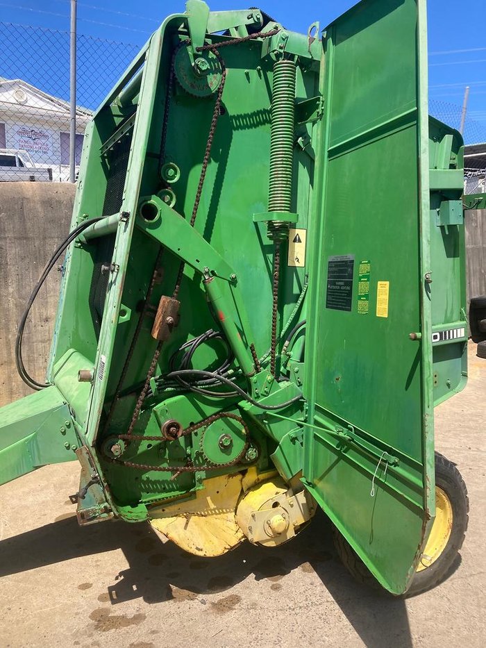 1990 John Deere 550