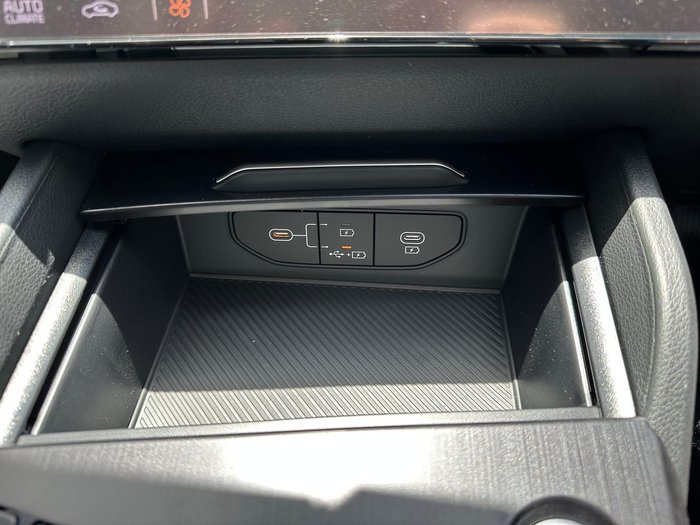 2025 Kia Sportage HEV SX