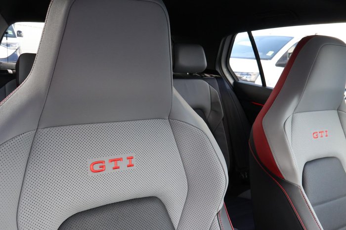 2025 Volkswagen Golf GTI