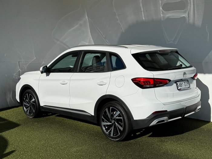 2025 MG ZS Essence Turbo