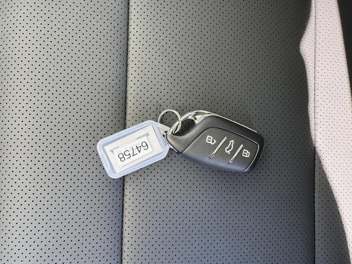 2025 MG ZS Essence Turbo