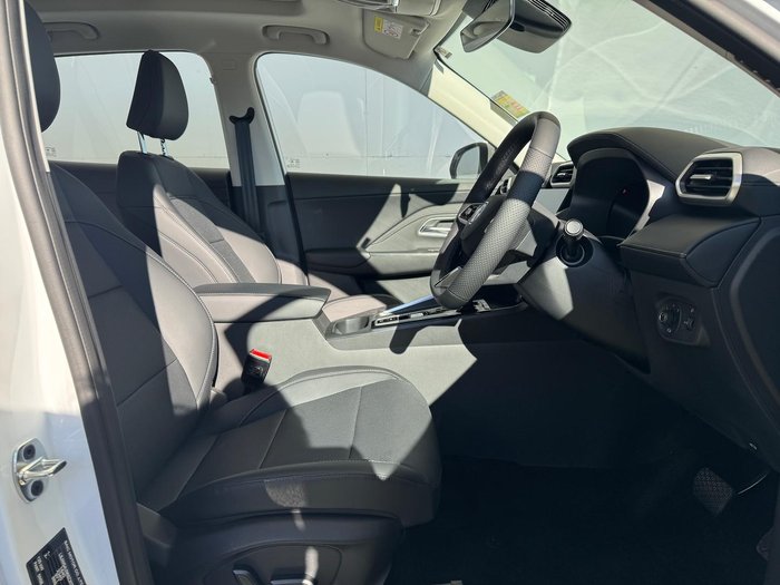 2025 MG ZS Essence Turbo