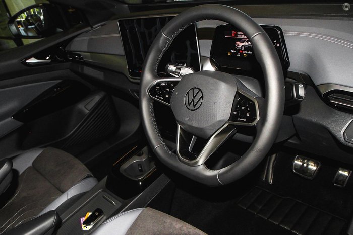 2025 Volkswagen ID.4 Pro