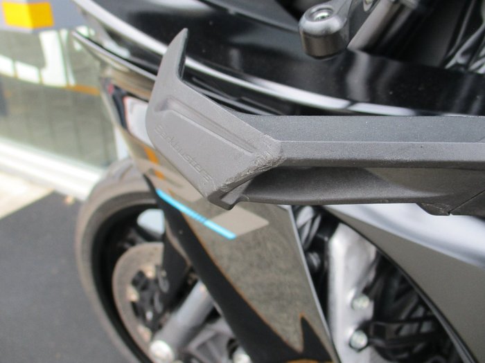 2023 Yamaha YZF-R1 Black