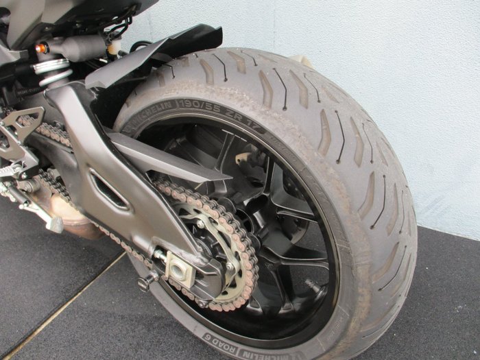 2023 Yamaha YZF-R1 Black