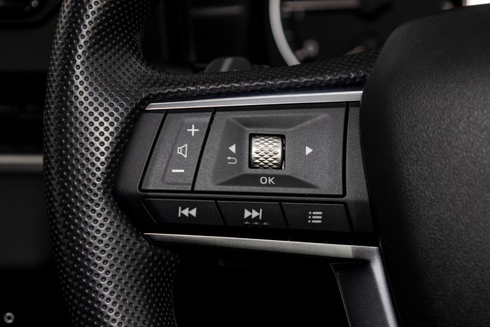 2025 Mitsubishi Outlander ES