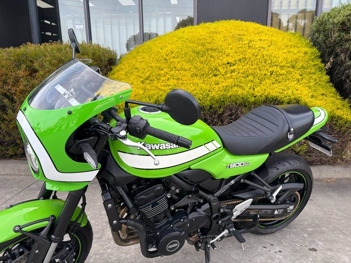 2018 Kawasaki Z900RS CAFE Green