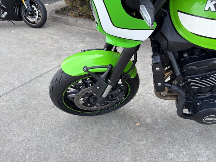 2018 Kawasaki Z900RS CAFE Green
