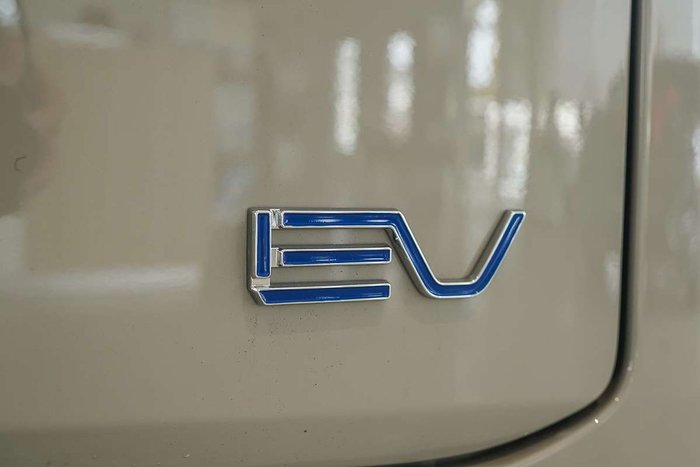 2025 Jaecoo J5 EV Summit