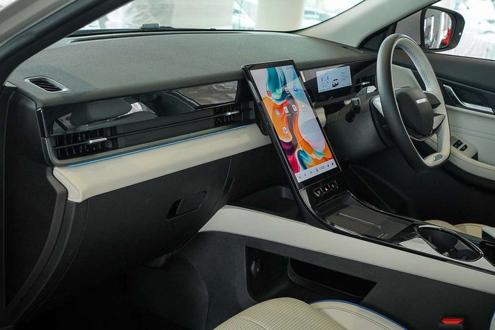 2025 Jaecoo J5 EV Summit