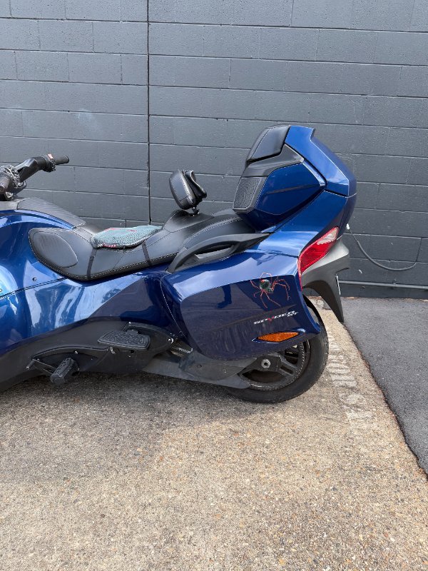 2011 BRP SPYDER RT SM5