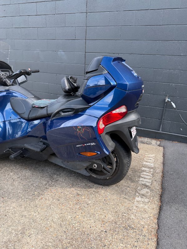 2011 BRP SPYDER RT SM5