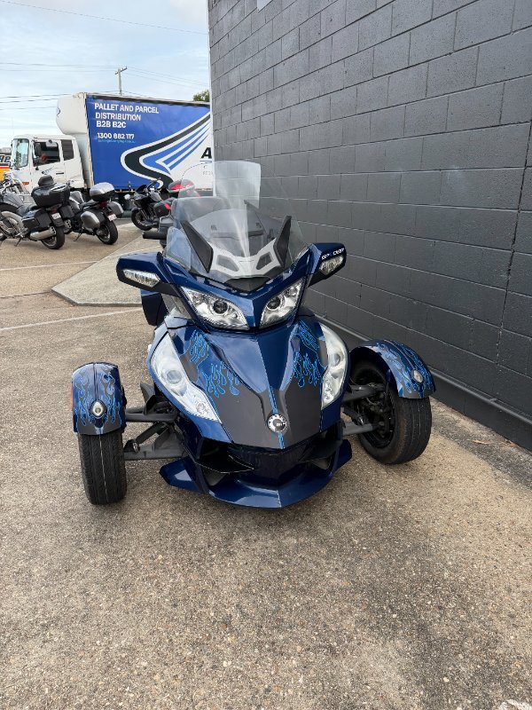 2011 BRP SPYDER RT SM5