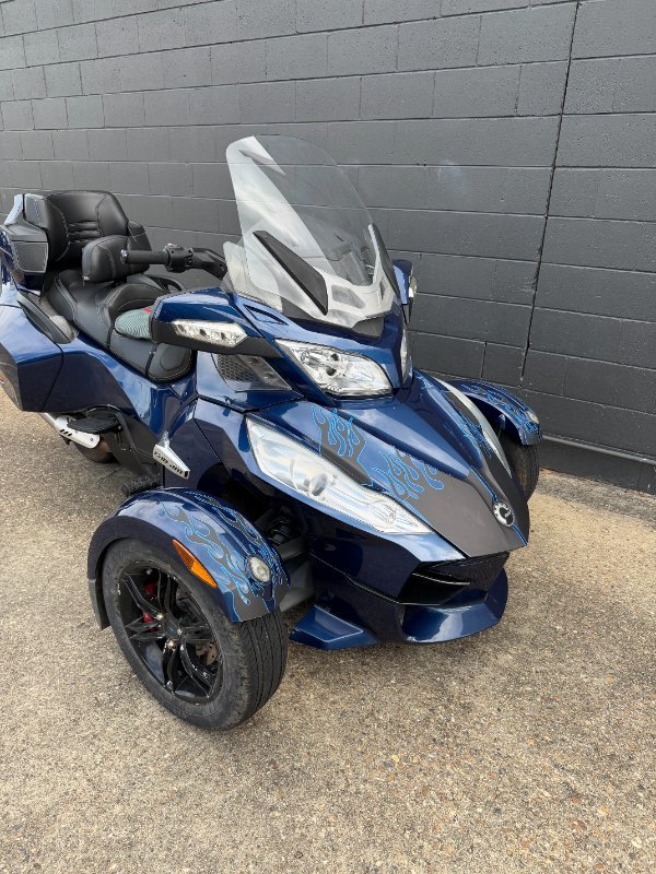 2011 BRP SPYDER RT SM5