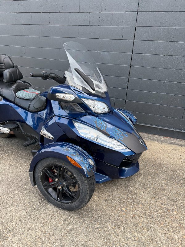 2011 BRP SPYDER RT SM5