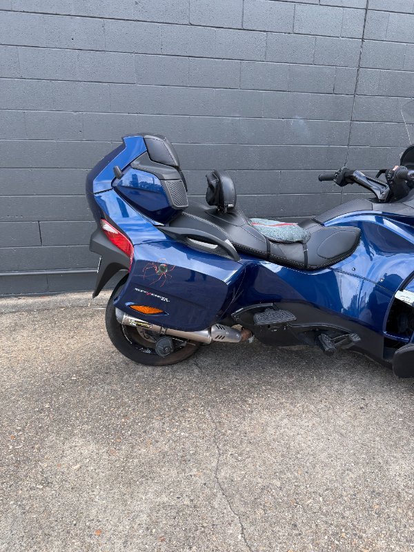 2011 BRP SPYDER RT SM5