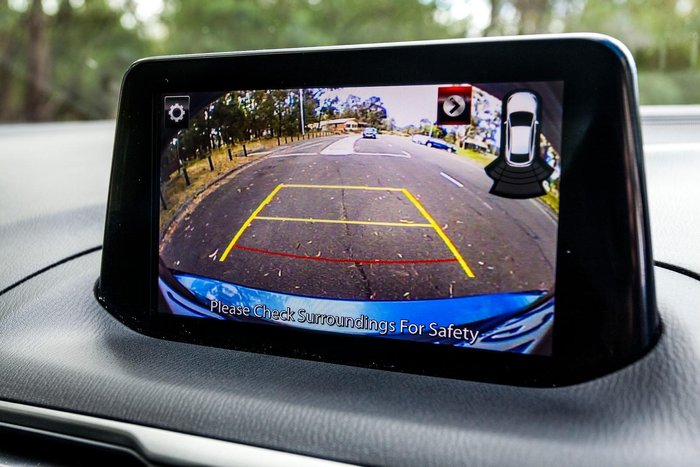 2018 Mazda 3 Maxx Sport