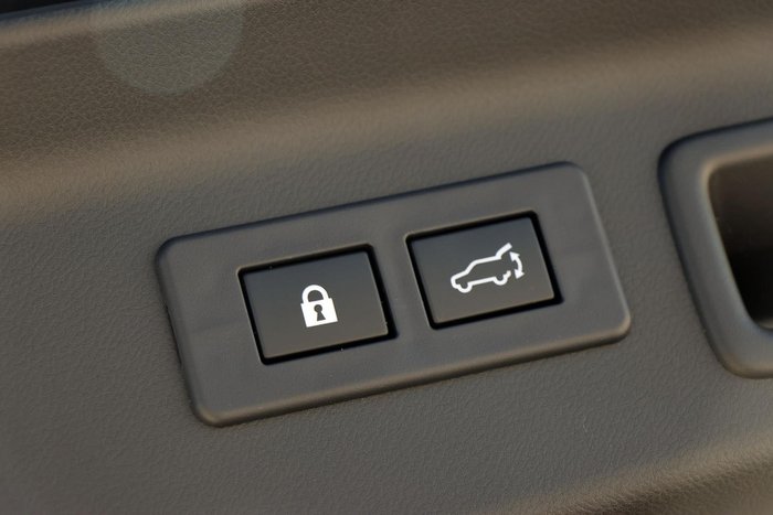 2025 Subaru Forester Touring S6 MY26 AWD Crystal Black