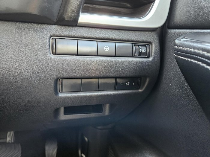 2024 Nissan X-TRAIL ST-L