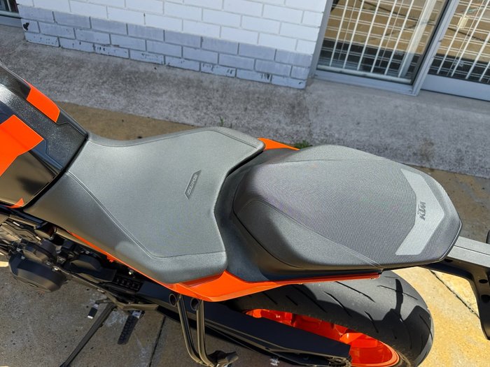 2022 Ktm 890 DUKE