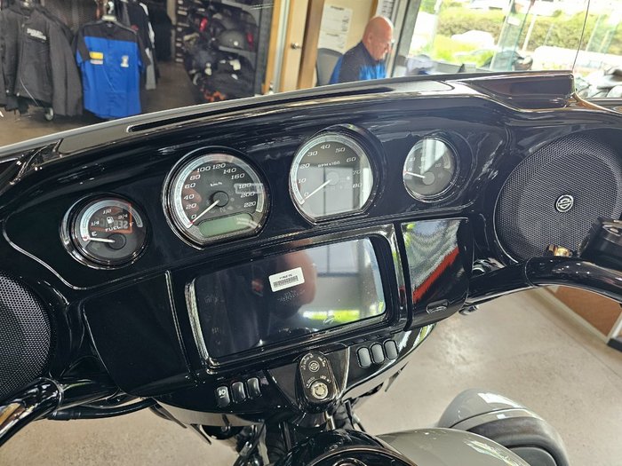 2024 Harley-davidson FLHTK ULTRA LIMITED Vivid Black