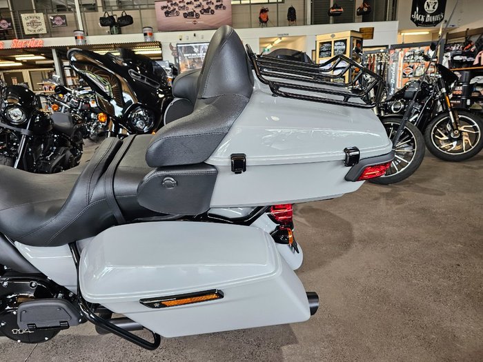 2024 Harley-davidson FLHTK ULTRA LIMITED Vivid Black