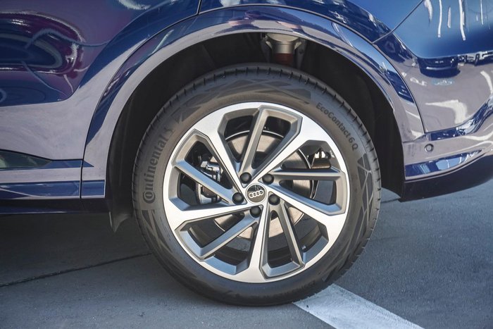 2025 Audi Q5 TFSI 150kW