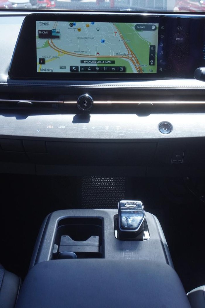 2025 Nissan Ariya Advance