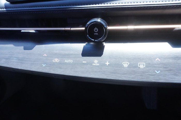 2025 Nissan Ariya Advance