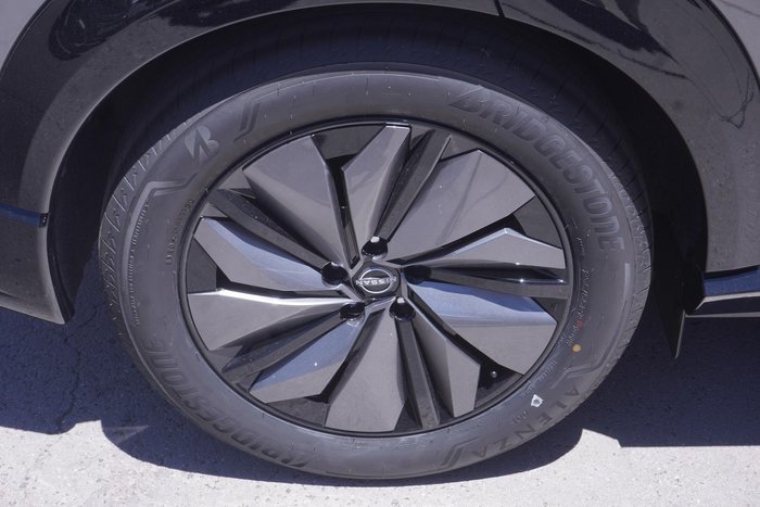 2025 Nissan Ariya Advance