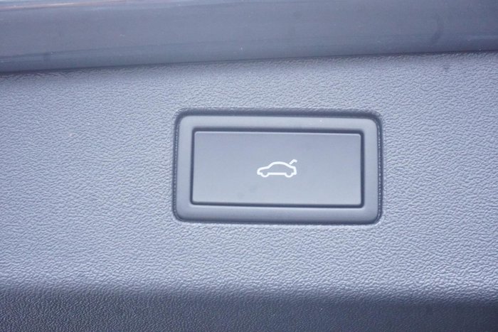 2025 Volkswagen Tiguan 195TSI R-Line