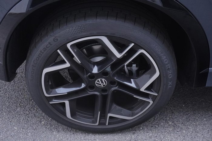 2025 Volkswagen Tiguan 195TSI R-Line