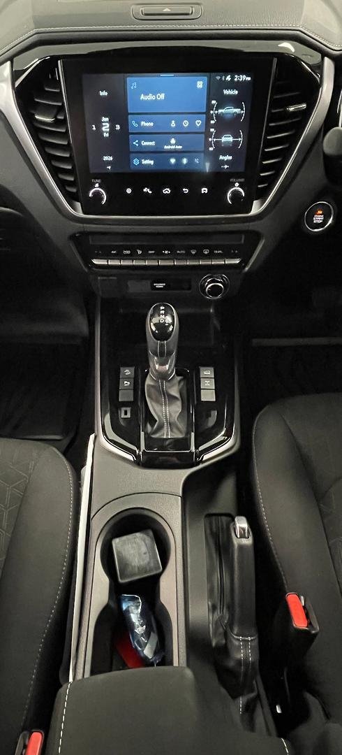 2025 Isuzu D-MAX LS-U