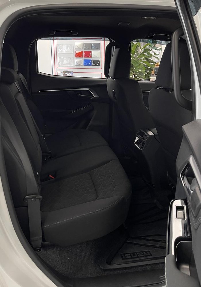 2025 Isuzu D-MAX LS-U MY25.5 4X4 Dual Range Moonstone White