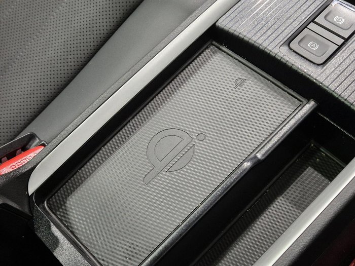 2023 GWM Ora GT ES11 Glacier Blue/Black roof