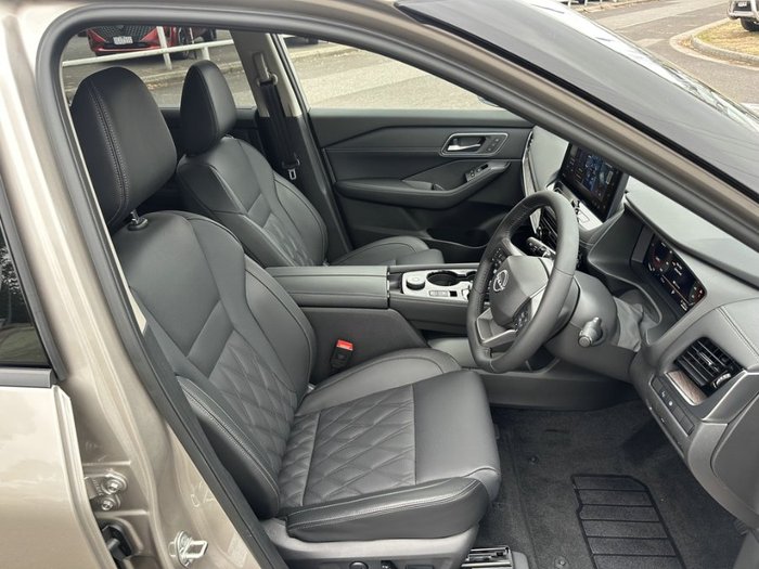 2025 Nissan X-TRAIL TI-L E-POWER