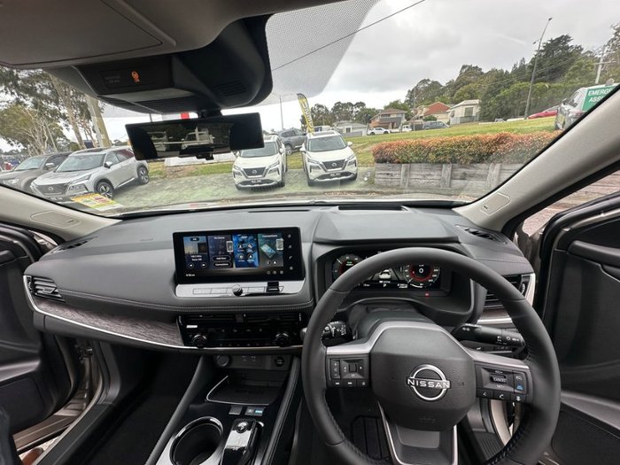 2025 Nissan X-TRAIL TI-L E-POWER