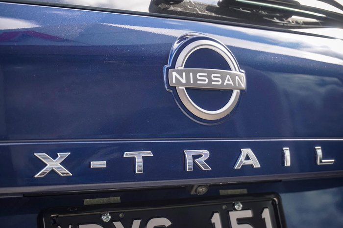 2025 Nissan X-TRAIL ST